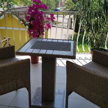 Tuenderlak Vendeghaz Apartment บาลาตอนฟือเรด ภายนอก รูปภาพ