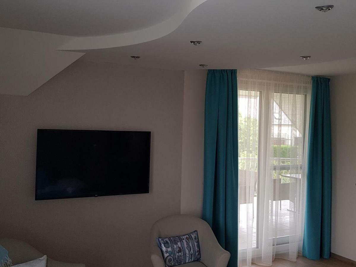 Tuenderlak Vendeghaz Apartment บาลาตอนฟือเรด ภายนอก รูปภาพ